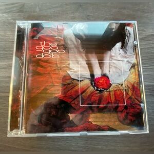 CD - Vibrant Red Cover